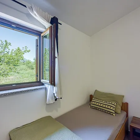 Grad Boutique - Happy Apartma Koper