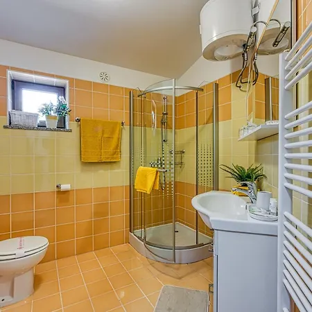 Apartma Grad Boutique - Happy