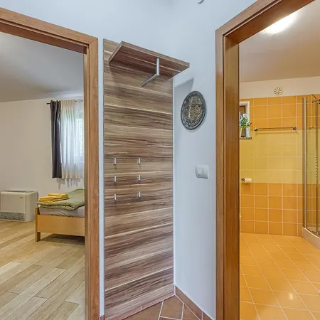 Apartma Grad Boutique - Happy *